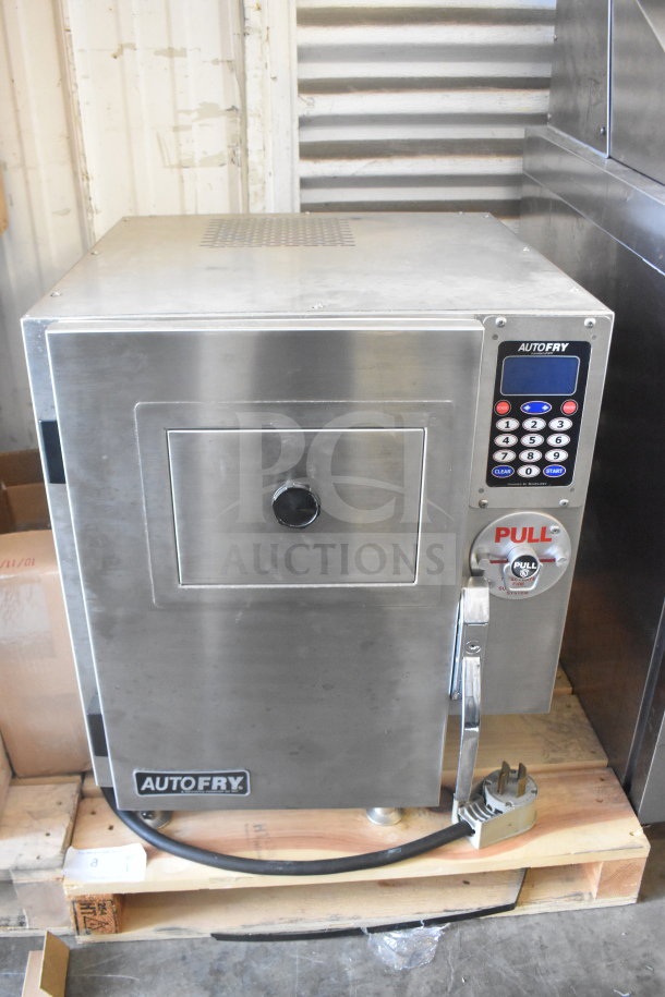 BRAND NEW Autofry MTI-5 commercial ventless fryer, 2-gallon, 240 volts, noted as scratch and dent. Compact design with control panel.