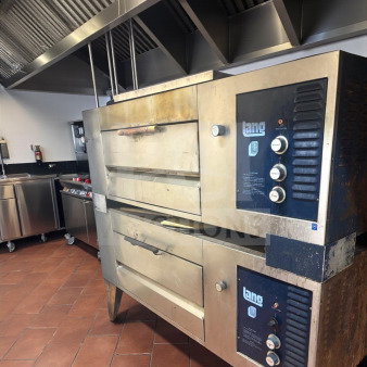 Lang GPO-2 double deck gas pizza oven in excellent condition, stainless steel, stone hearth, fully tested and operational.