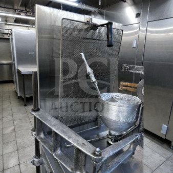 Lucks G1826 stainless steel donut fryer with open kettle, donut screen, and manual depositor; excellent condition, 60,000 BTU.