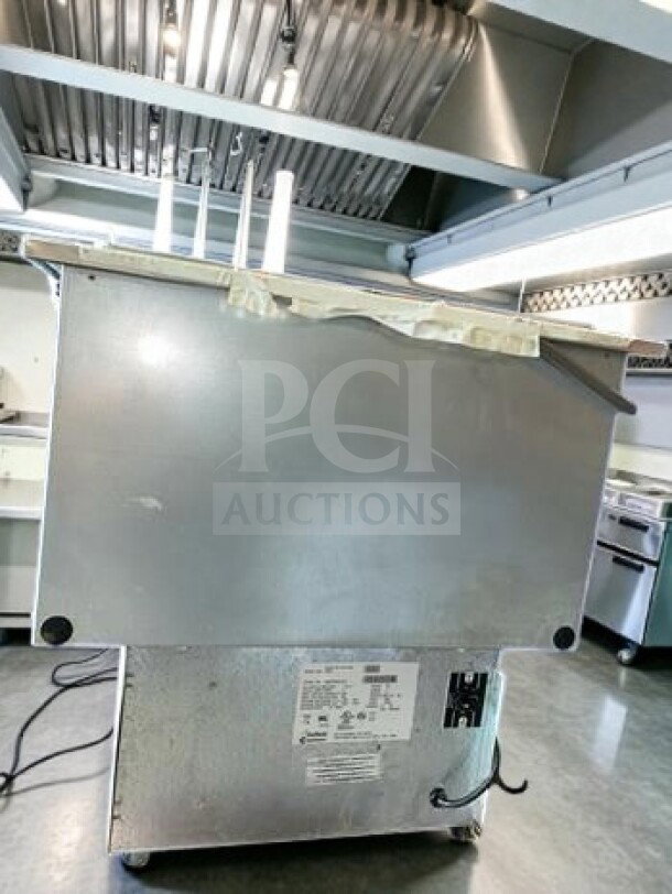 Delfield N225P drop-in freezer, 6-gallon capacity, pristine condition, stainless steel lids, 115V, NSF/cULus listed, model DEL-L-FRZ-1039.