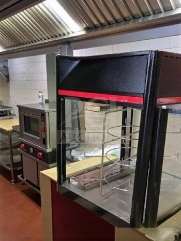 Hatco FSD-2 Flav-R-Savor rotating heated pizza merchandiser in superb condition, 3 levels, 120V, NSF/UL listed.