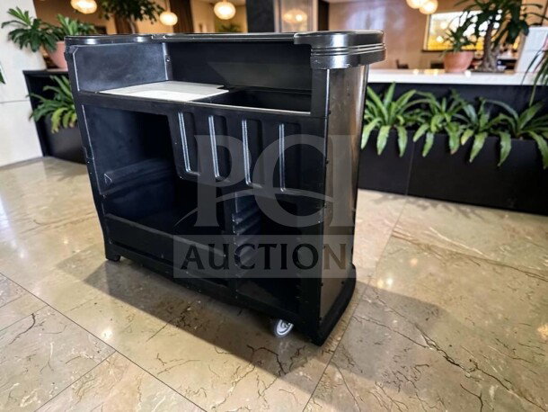 Cambro BAR540110 Cambar® portable bar, black, 55", with ice bin, commercial-grade, excellent condition, fully operational.