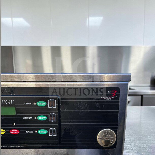 Wilbur Curtis GEMTS10A1000 G3 Gemini Twin Satellite Coffee Brewer in exceptional condition, 1.5-gallon, 220V, fully tested.
