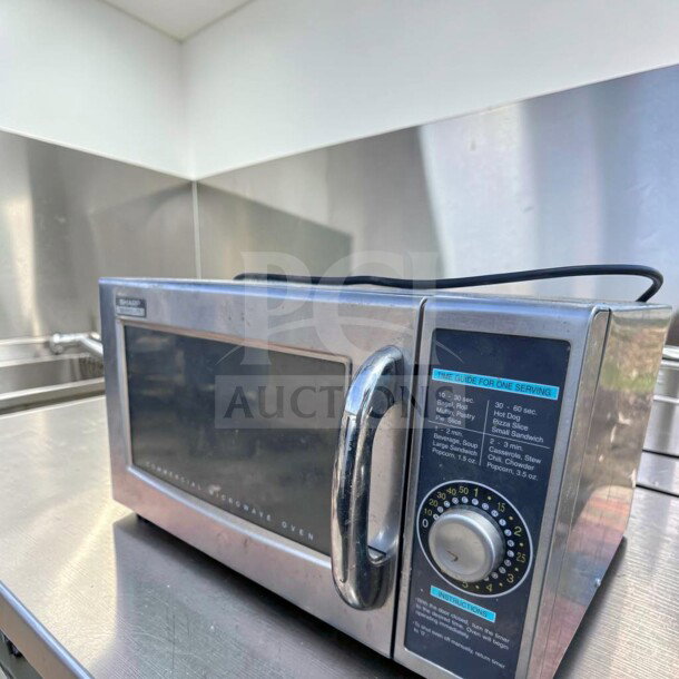 Sharp R-21LCFS commercial microwave, stainless steel, dial control, 1000W, fully tested, excellent condition, 120V.