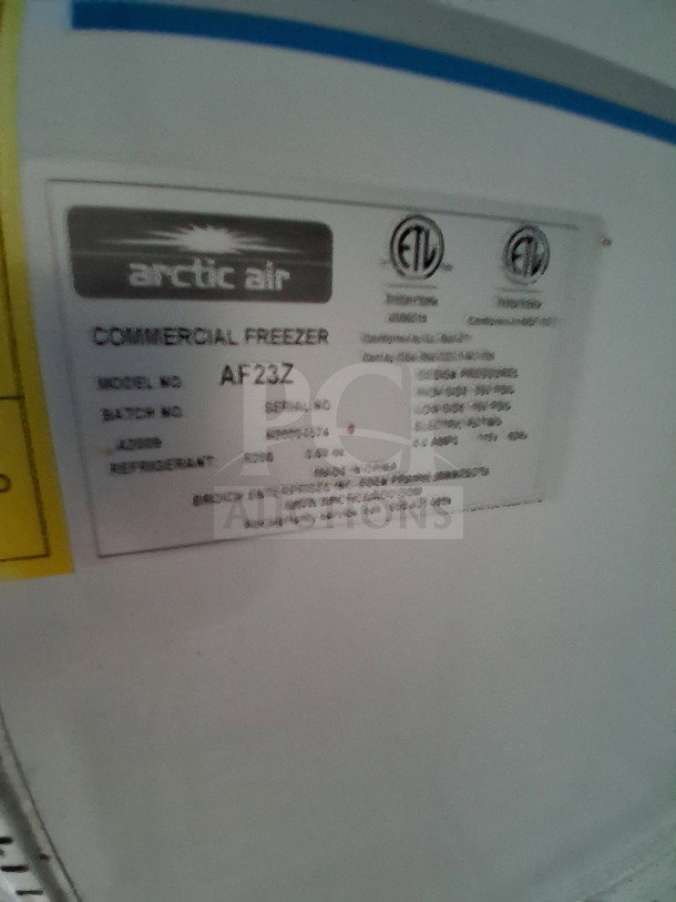 Arctic Air Commercial Freezer label, model AF23Z. Shows batch, serial number, refrigerant type, and certifications.