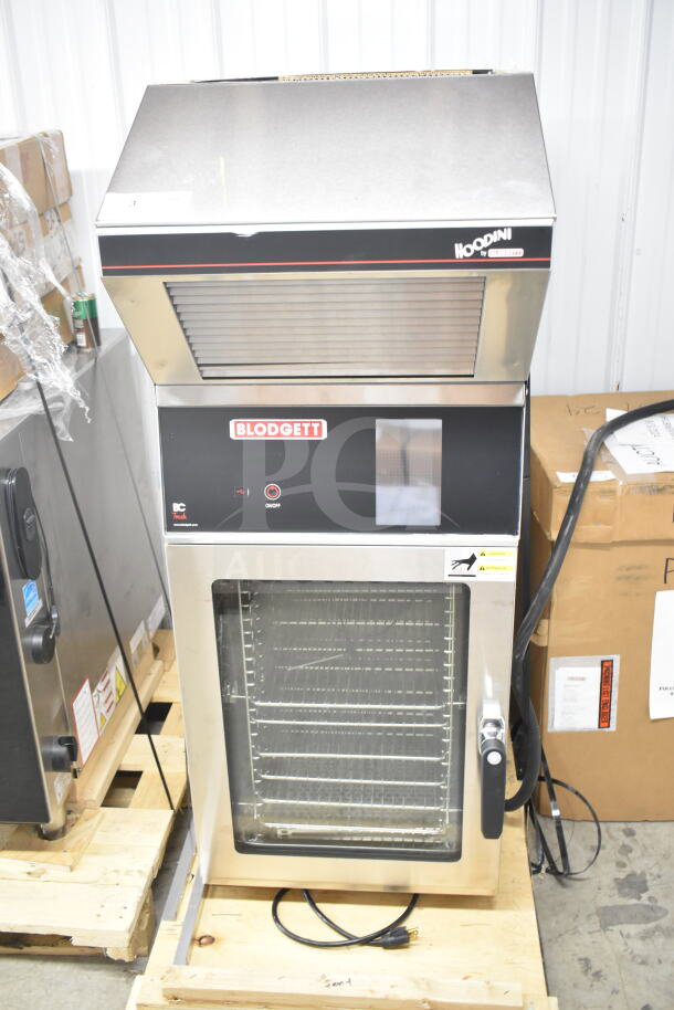 Brand new Blodgett BLCT-10E-H combi convection oven with ventless hood, 208V, 3-phase. Scratch and dent condition.