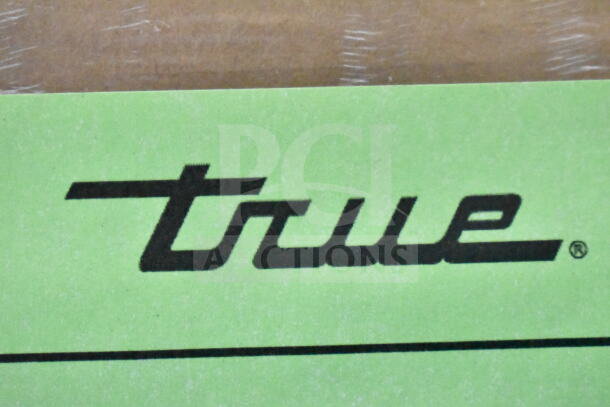 True logo on green background, indicating the brand for the TSCI-600R-G-PH cooler merchandiser.
