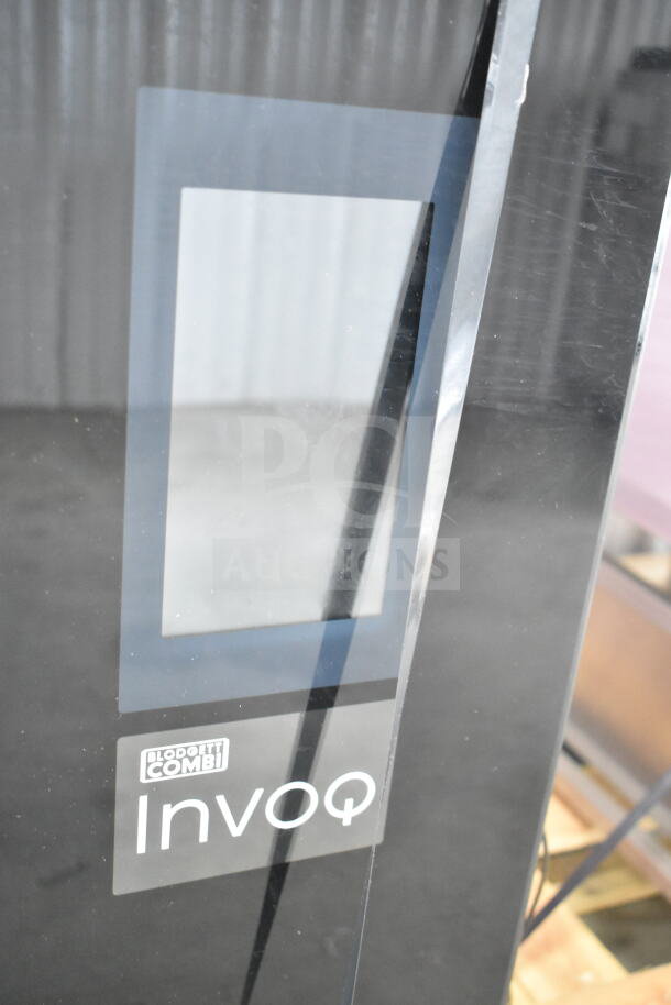 Brand new 2023 Blodgett Invoq Hybrid 6-2/1GN combi convection oven. Electric, 208-240V, 3 phase, scratch and dent.
