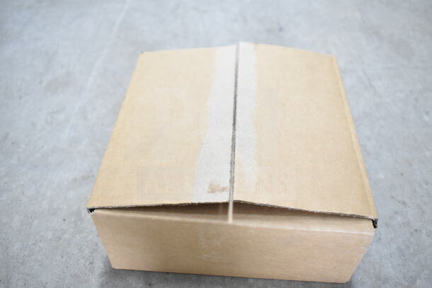 Cardboard box for a 2018 Blodgett BLCT62EFS/CPE2.06 commercial combi convection oven, brand new scratch and dent.