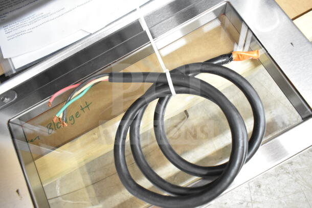 Brand new Blodgett 1415 electric countertop pizza oven, 208V, 3 phase, scratch and dent condition, visible packaging.