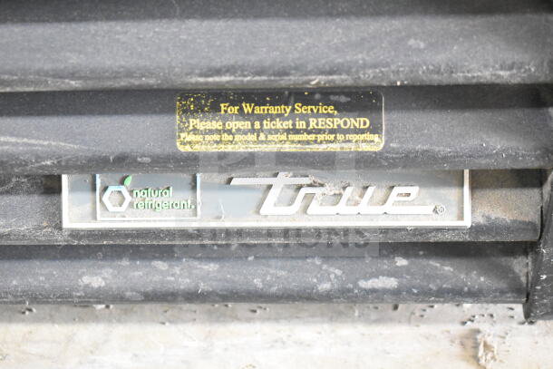 2020 True GDM-72-HC Cooler Merchandiser label showing "natural refrigerant" and warranty info, 115V, 1-phase.