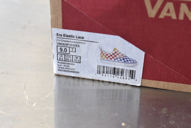 Vans Era Elastic Lace Shoes size 9 in Tri Checkerboard pattern. Box label shows model VN0A4P39WK0. UK 8.5, EU 42.5.