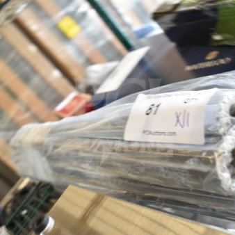 Brand new APW2V-21771429 roller tubes, set of 11. Visible label shows item number 61 and auction details.