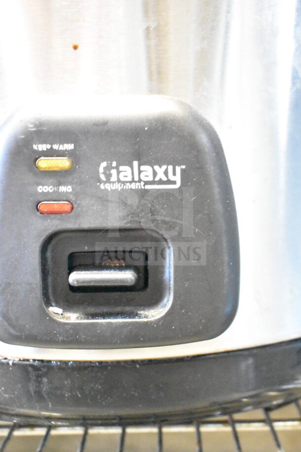 Galaxy 177RCSGB60 60-cup electric rice cooker/warmer. Features cooking and keep warm indicator lights. 120 volts, 1 phase.