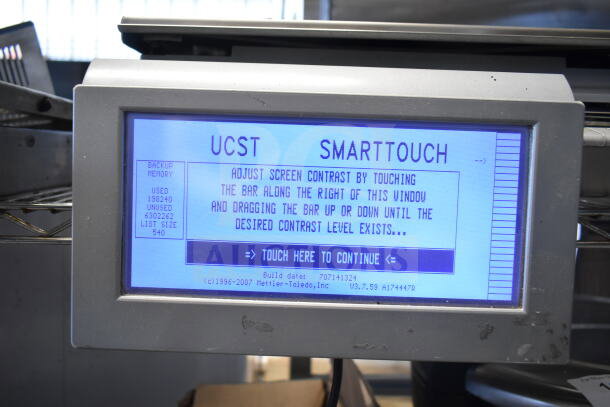 Mettler Toledo Commercial Countertop Food Portioning Scale with SmartTouch screen, tested and working, build date 70741324.