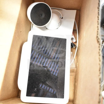 ONQ Arlo Doorbell Demo Model Assembly in a box, includes camera and screen, in used condition with visible dust.