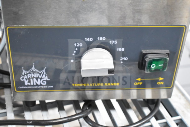 Carnival King 382HSPW35 countertop 3.5-quart warmer with pump top, temperature dial, and power switch. Model 382HSPW35.