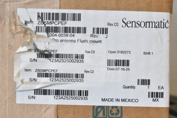 Sensormatic ZBSMPCPEF Compact Pad Pro FM ANT, model 0304-0038-04, in original packaging, made in Mexico.