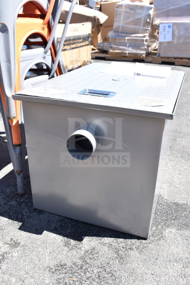 BRAND NEW Regency 50 lb. 25 GPM grease trap with 3" non-threaded connections. Scratch and dent, non-PDI certified.