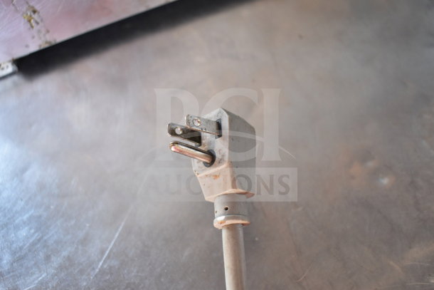 Turbo Air TUR-36SD undercounter cooler plug detail, showing standard 115V, 1-phase power connection.