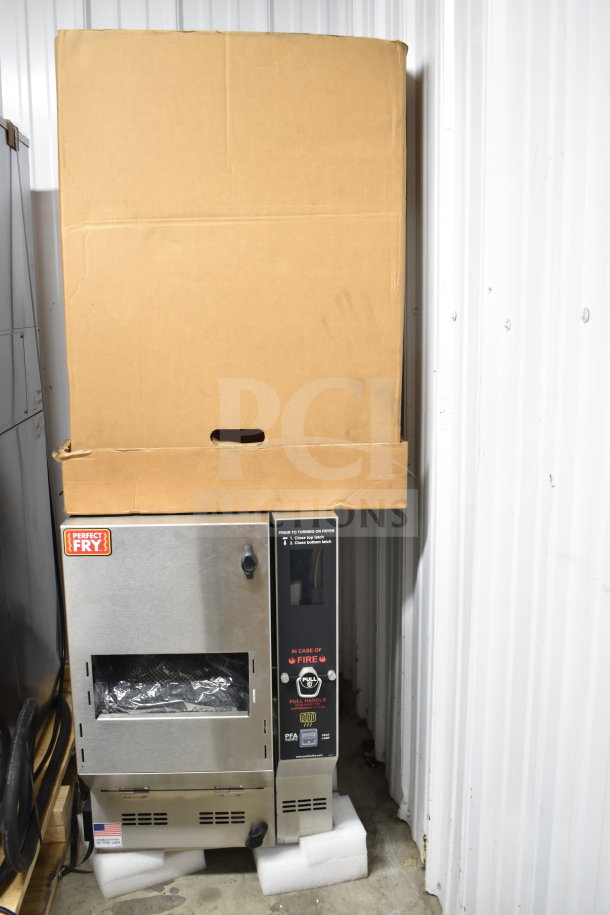 Brand new Perfect Fry PFA730 ventless deep fryer. 208V, 1 phase. Scratch and dent condition, in original packaging.