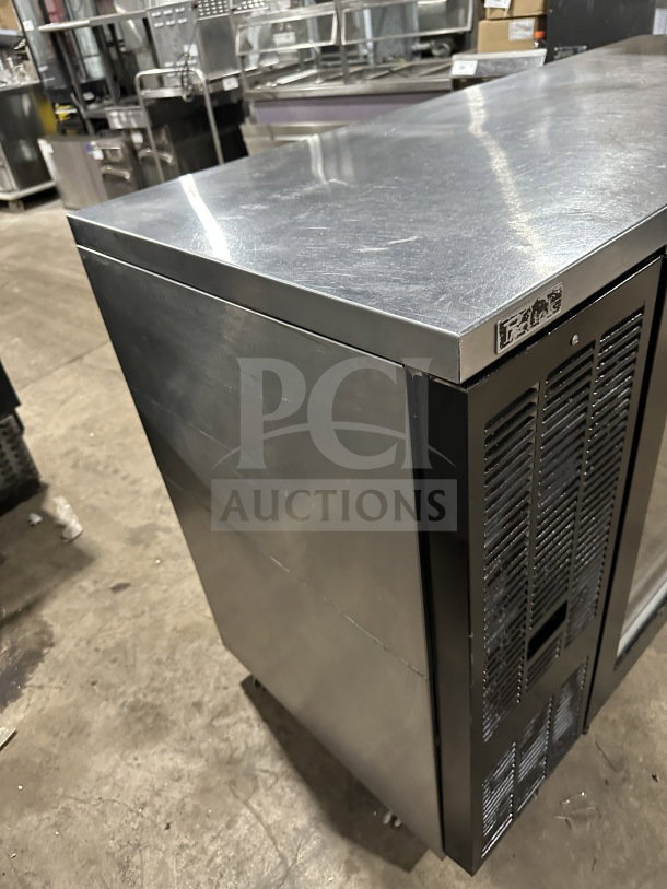 Perlick BBS60RM commercial stainless steel bar back cooler, glass 2-door, chrome wire rack, on casters, model SN: 713287.