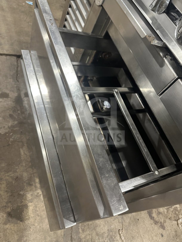 Jade Range stainless steel 8-burner commercial range, model TRLH02ST48, with 2-drawer chef base, backsplash, and casters.