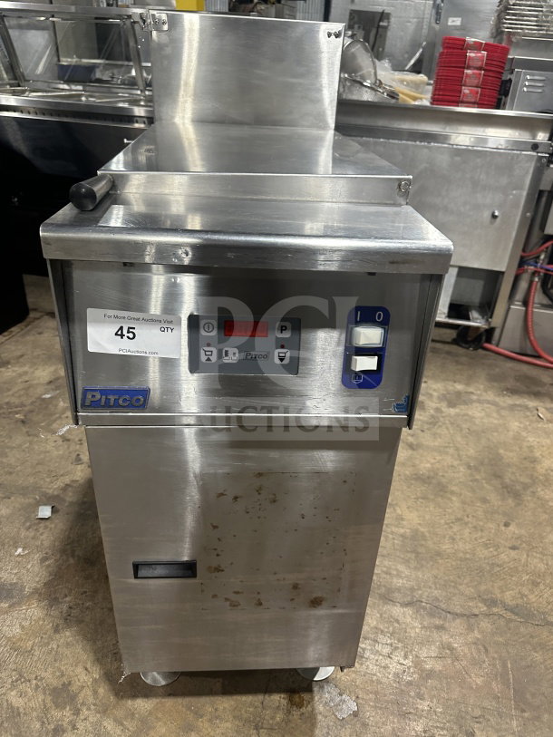 Pitco commercial stainless steel pasta cooker, Model SRTE, with digital control, 16.5 gal capacity, on legs, slight wear.