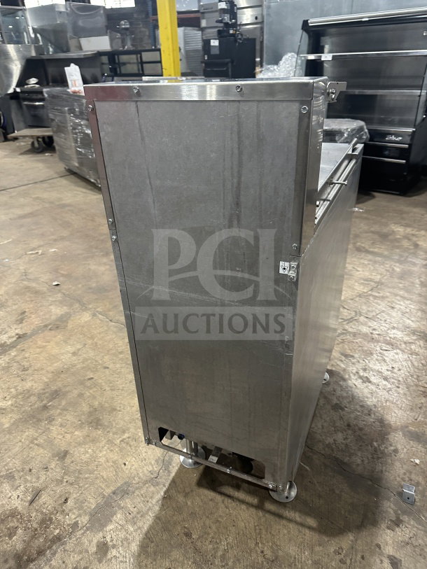 Pitco SRTE stainless steel pasta cooker/rethermalizer, 16.5 gal, electric 208V, digital control, on legs, with backsplash.