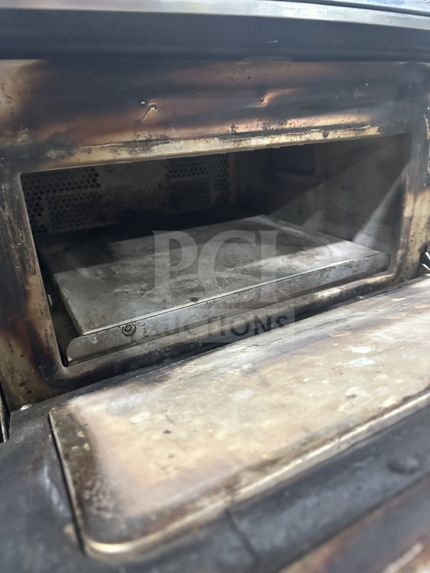 Turbo Chef Encore 2 rapid cook oven, electric, model ENC31034258, 208/240V, 1-phase, countertop, on legs, well-used condition.