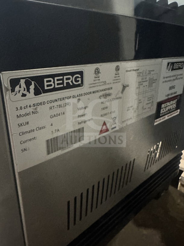 Berg RT-78L countertop glass door merchandiser with chrome-plated wire rack, 115V. Features model number and specifications label.