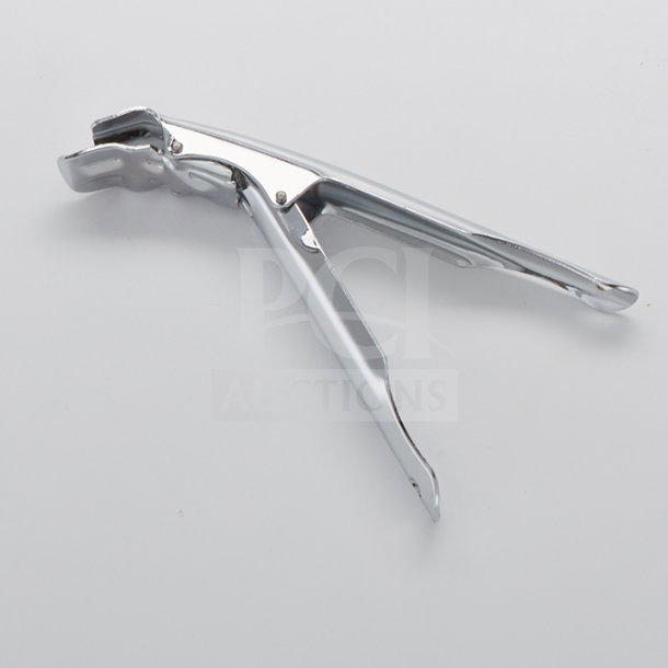 Brand new American Metal Craft stainless steel pan gripper, model 9525, commercial-grade, durable, ergonomic design.