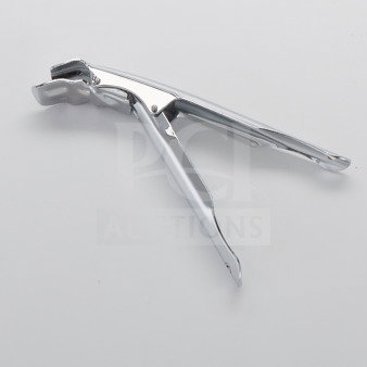 Brand new American Metal Craft stainless steel pan gripper, model 9525, commercial-grade, durable, ergonomic design.