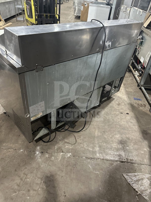 Turbo Air TST60SDD2 refrigerated prep table, stainless steel, single door, 2 drawers, bain marie style, on casters, 115V.