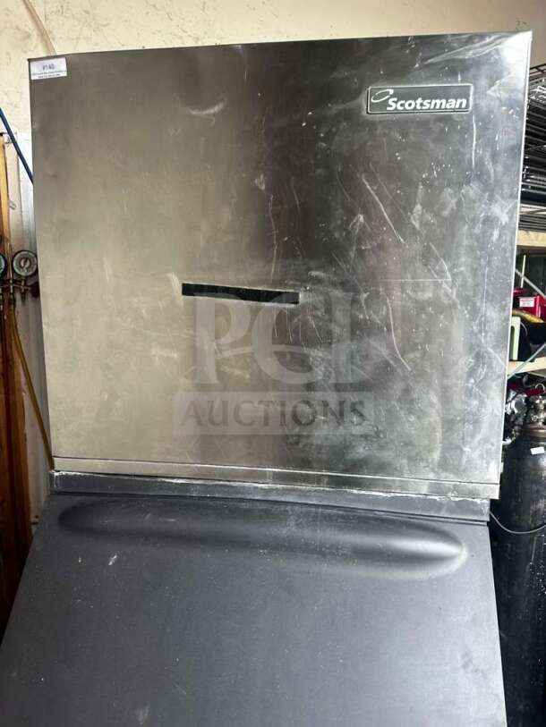 Scotsman NME1254AS-32B ice machine in outstanding condition, 30" air-cooled, 1,220 lb/24hr capacity, tested & operational.