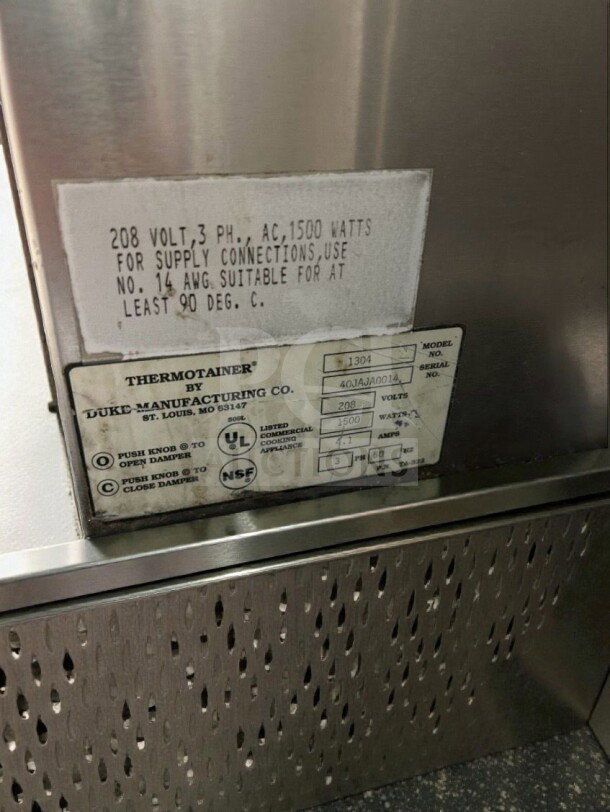 Duke Thermotainer Heated Holding Cabinet, 208V, 3 Phase, excellent condition, fully tested, model DUK-L-HLD-0212.