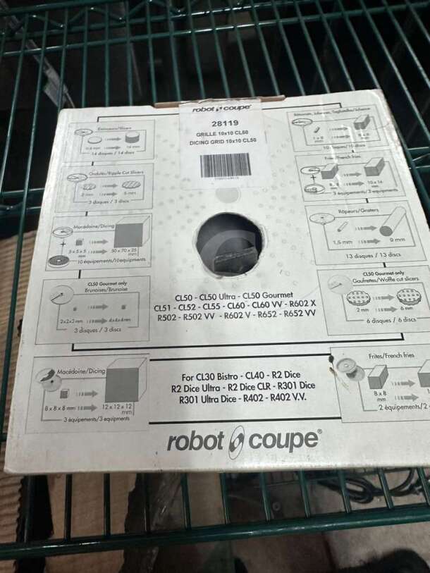 Brand new Robot Coupe 28119 dicing grid, 10x10 mm, in original packaging. Compatible with select CL and R series models.