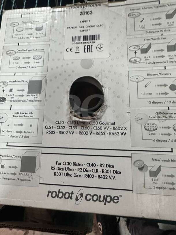 Brand new Robot Coupe 28163 RG5 grating disc for commercial food processor; pictured with labels detailing compatible models.