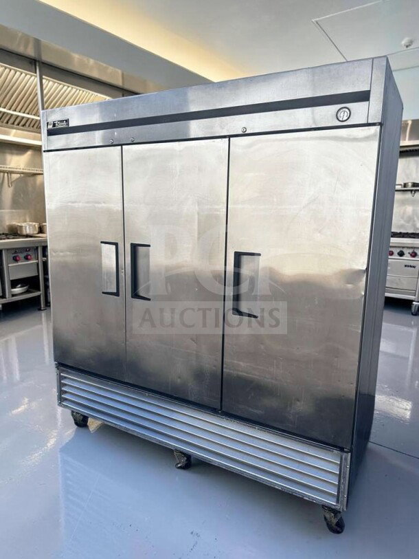 True T-72F 3-door commercial reach-in freezer, stainless steel, 78", immaculate condition, fully tested and operational.