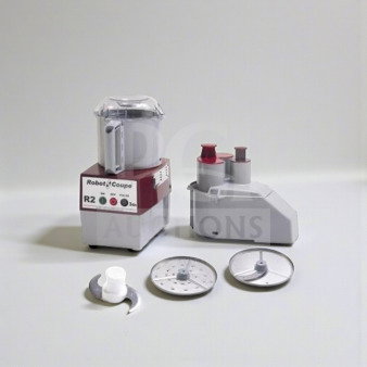 Robot Coupe R2N food processor, prime condition, 3L bowl, fully tested. Includes blades and attachments, model detail "R2N".