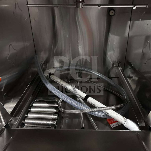 Flawless Perlick PKHT24 commercial underbar glasswasher in stainless steel. High-temp, 24" wide, 30 racks/hour, fully operational.