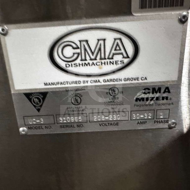 Perlick PKHT24 commercial glasswasher label; includes model number UC-3, serial 310963, 208-230V, 30-32 Amp, single phase.