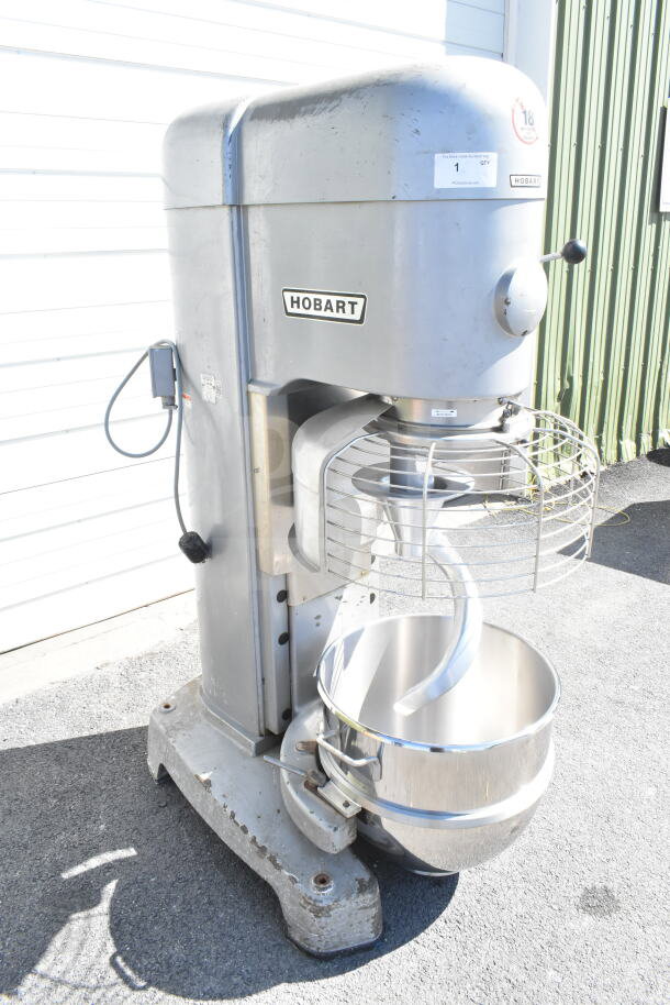Hobart M802 commercial 80-quart dough mixer with bowl, guard, and hook. 200V, 3-phase. Used condition.