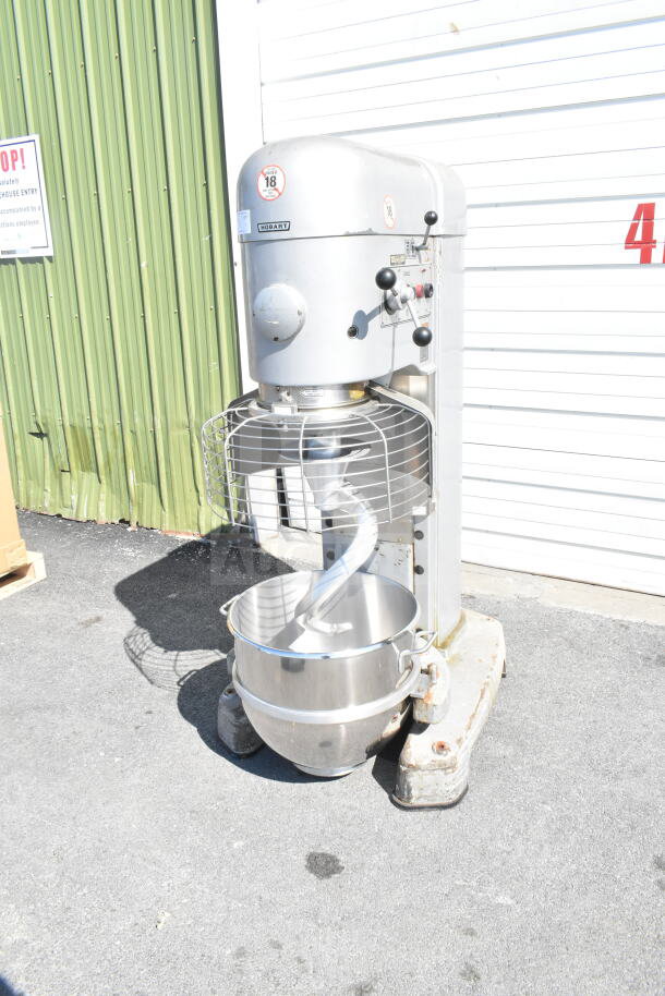 Hobart M802 80-quart commercial mixer with bowl, bowl guard, and dough hook. 200V, 3-phase. Used condition.