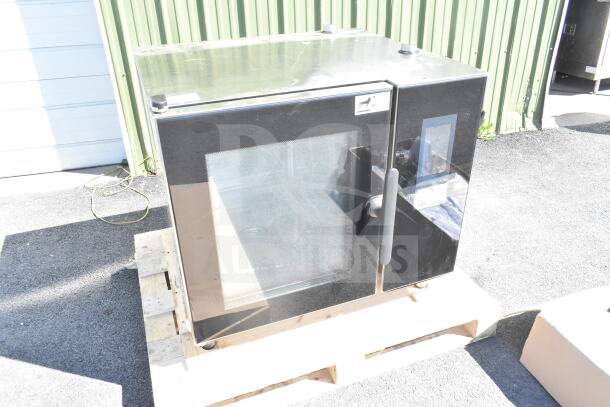 BRAND NEW 2023 Blodgett Invoq Hybrid 6-1/1 GN commercial oven, electric, scratch and dent, 208-240V, 3-phase.