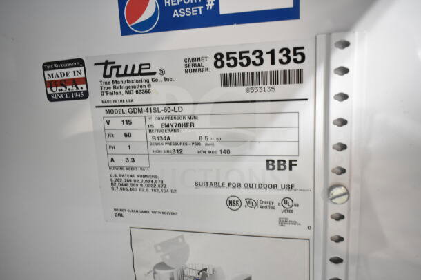 True GDM-41SL-60-LD label, 115V, 1 Phase, R134A refrigerant, suitable for outdoor use. Serial #8553135. Made in USA.