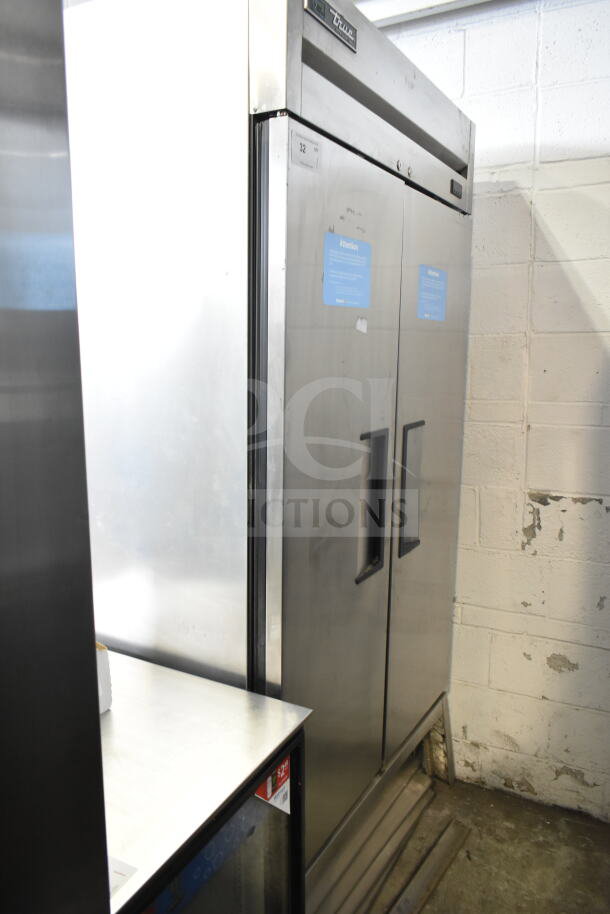 2017 True T-35-HC 2 Door Reach In Cooler on Casters. Stainless steel, 115V, 1 Phase. Commercial use, model T-35-HC.