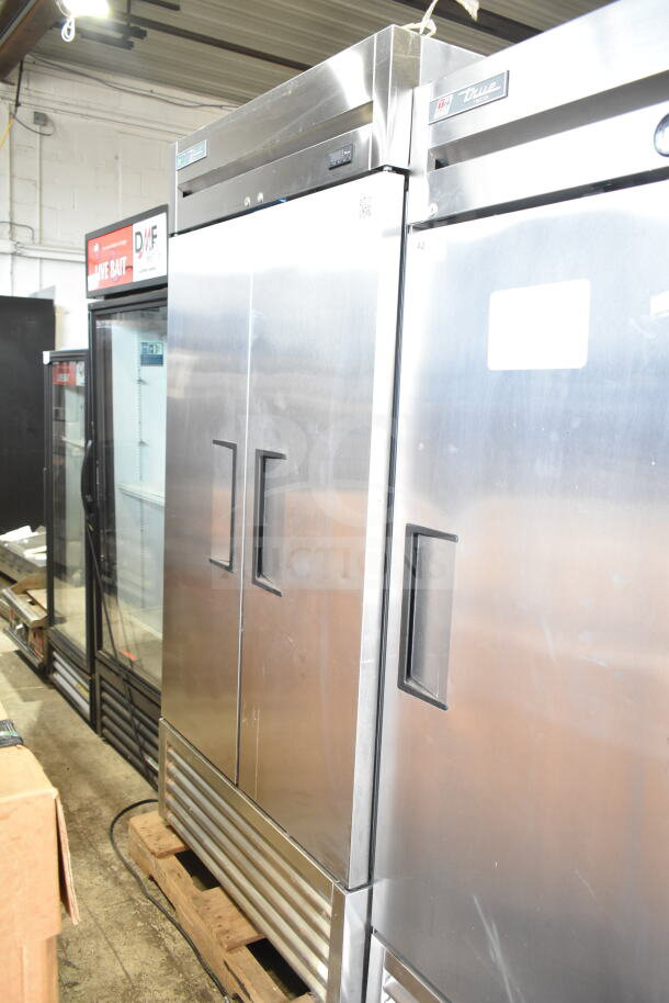 2022 True T-35-HC 2 Door Reach-In Cooler with commercial casters, stainless steel, 115V, 1 Phase, excellent condition.