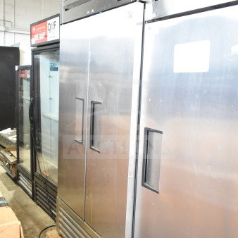 2022 True T-35-HC 2 Door Reach-In Cooler with commercial casters, stainless steel, 115V, 1 Phase, excellent condition.