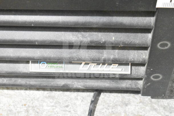 2021 True GDM-26-HC Commercial Cooler with single door, natural refrigerant label, 115 volts, 1 phase, slight wear.